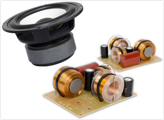 STX Quant 300 E - cecha 3